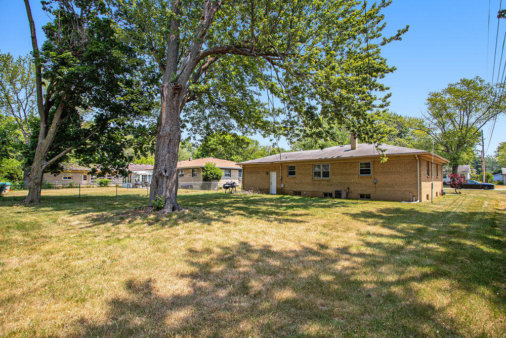 2022 Krolow Street Benton Harbor MI 49022