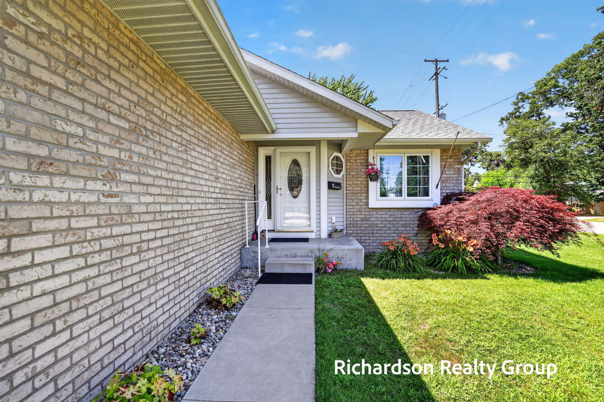 405 Douglas Street Muskegon MI 49445