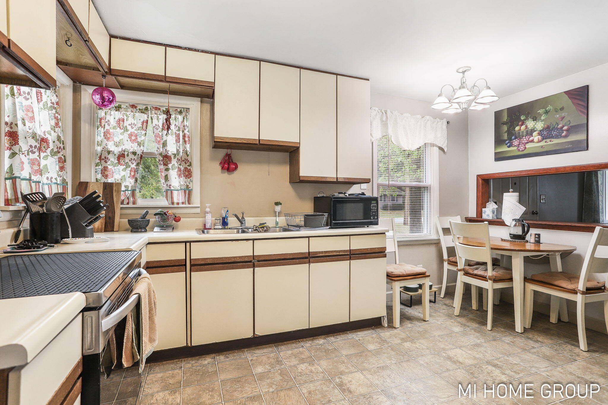 14664 154th Avenue Grand Haven MI 49417