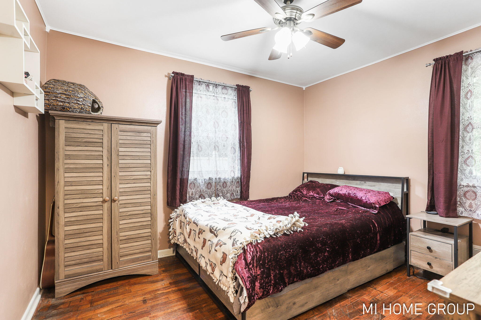 14664 154th Avenue Grand Haven MI 49417