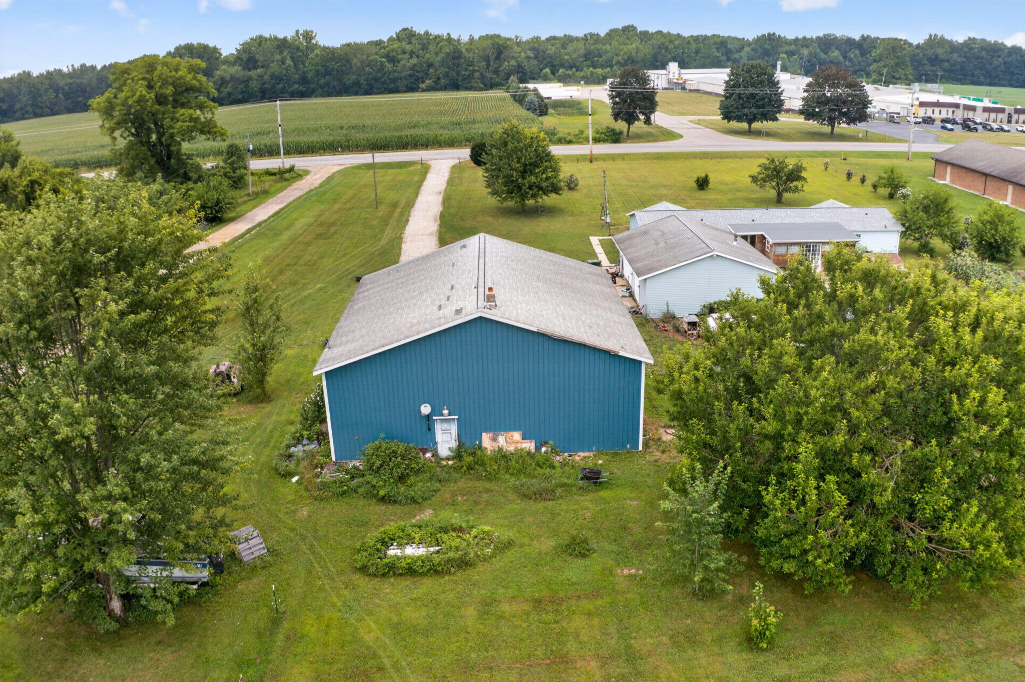 30083 M 62 W Dowagiac MI 49047