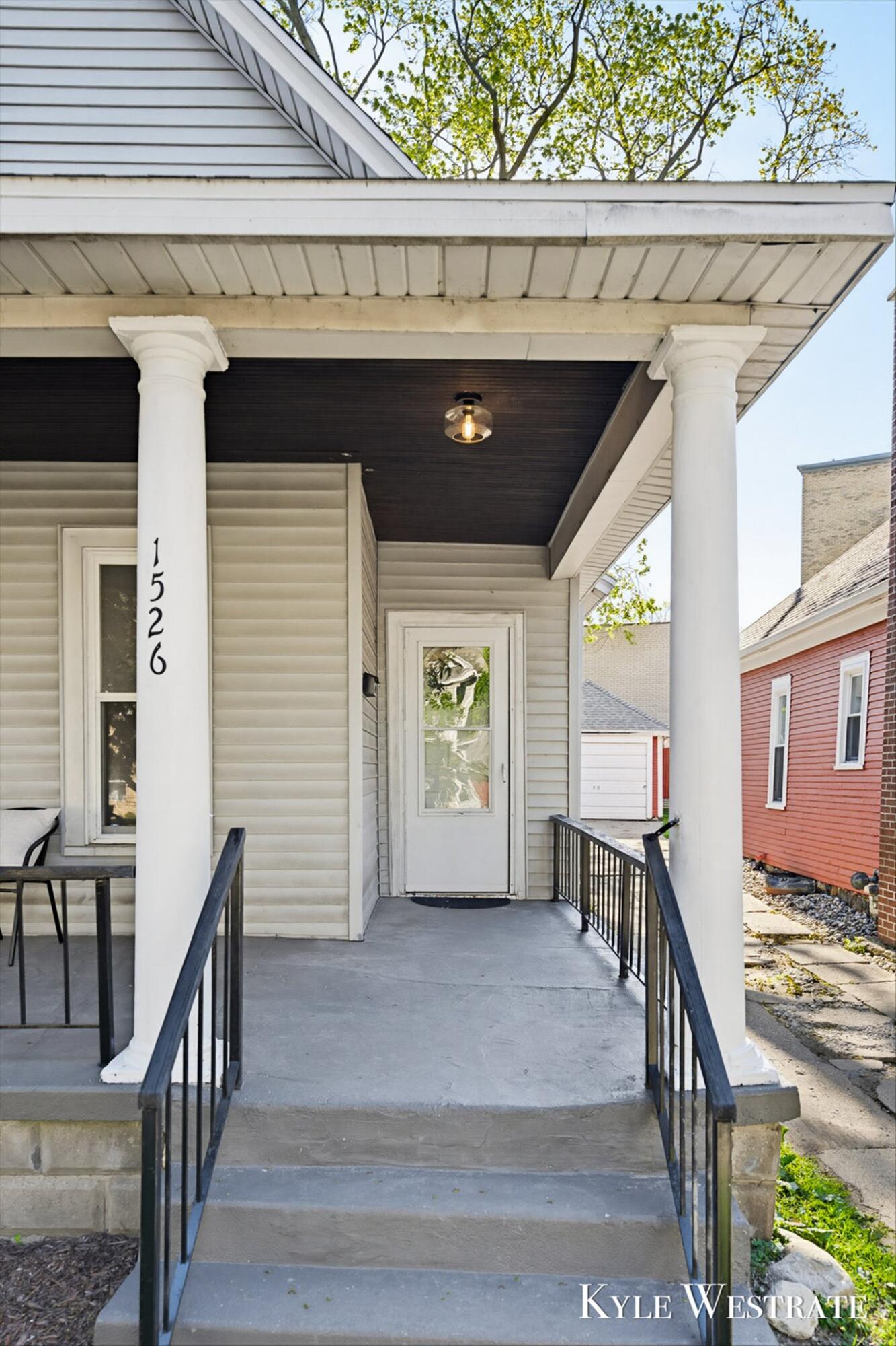 1526 Coit Avenue NE Grand Rapids MI 49505