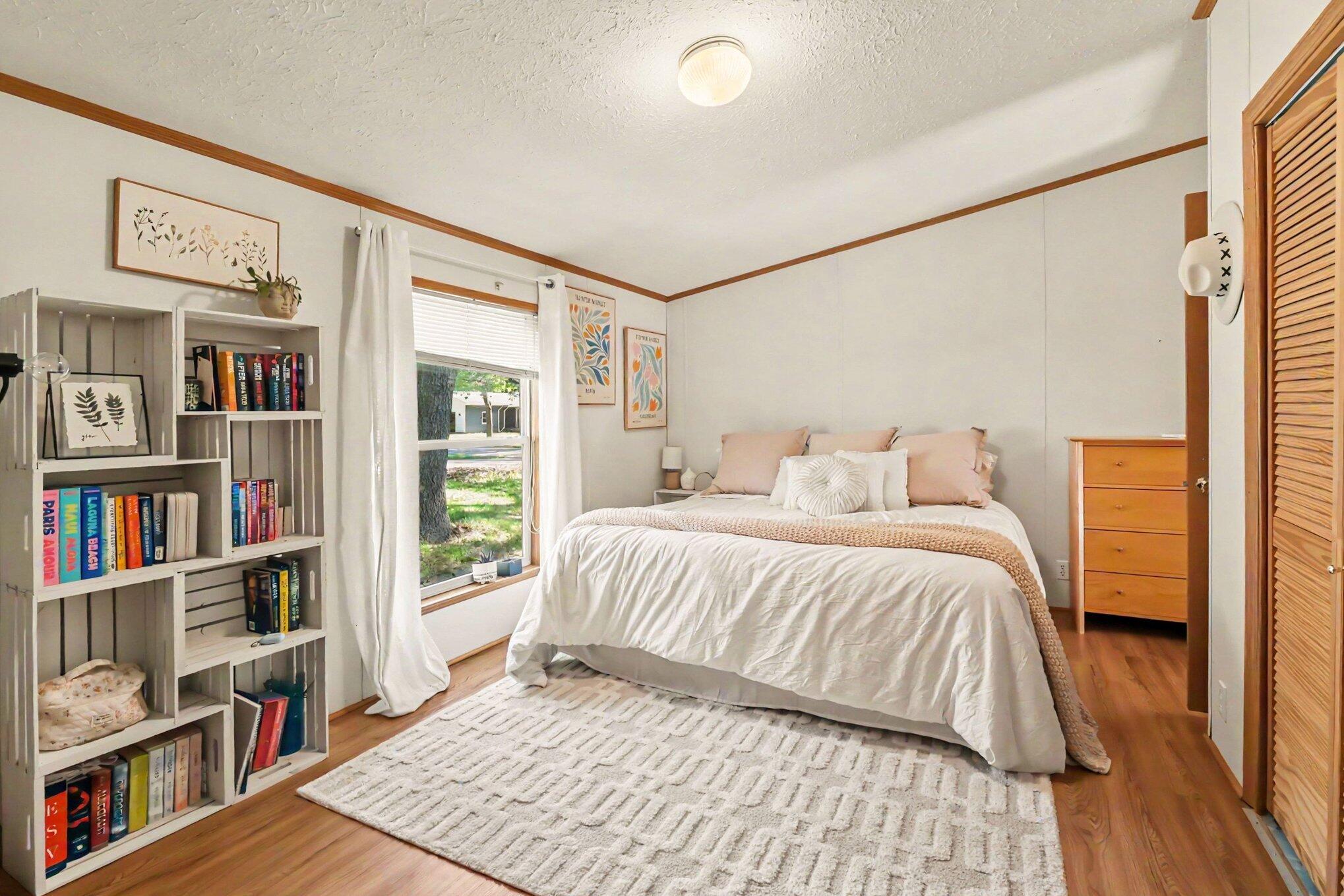 811 N Lavinia Street Ludington MI 49431