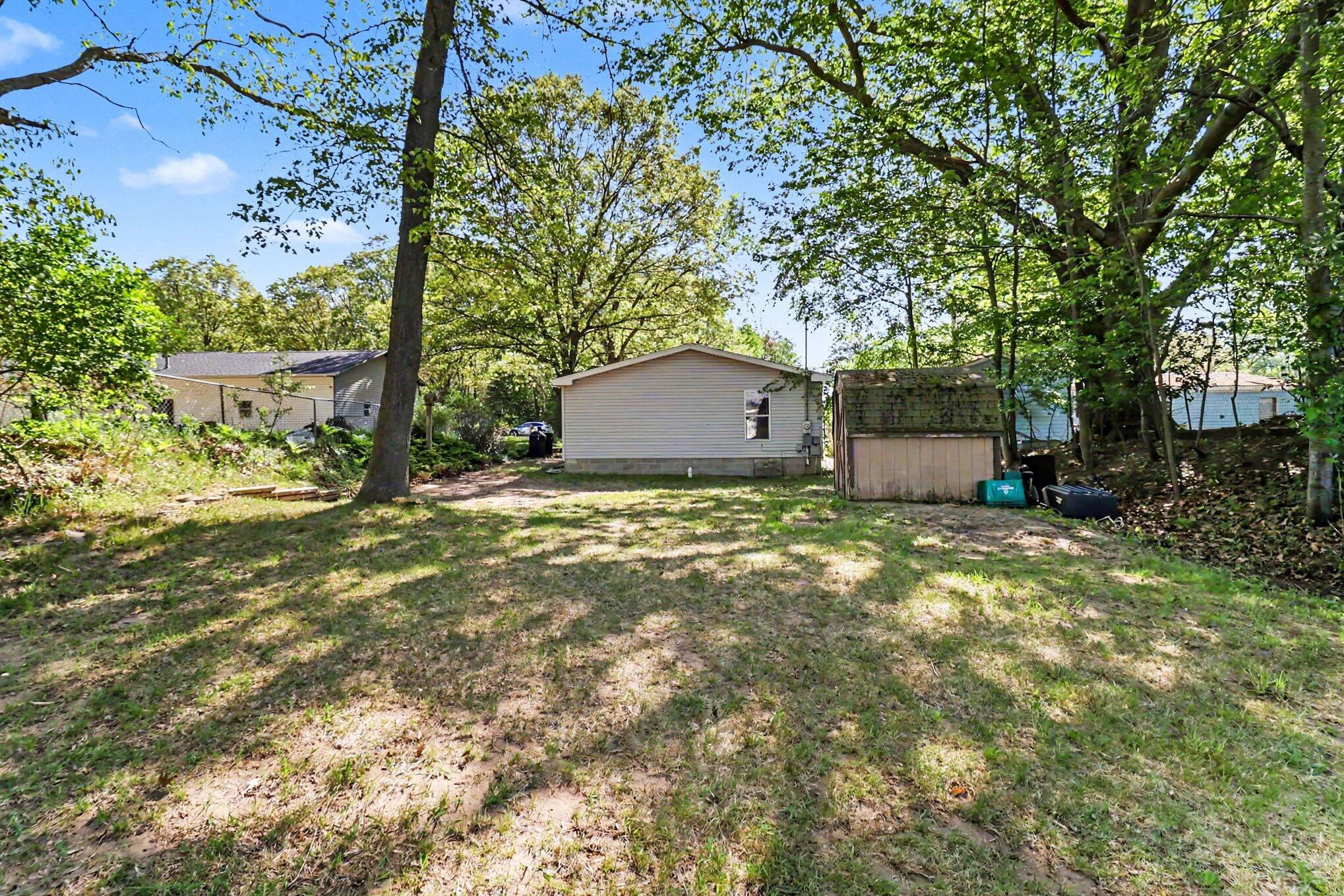 811 N Lavinia Street Ludington MI 49431