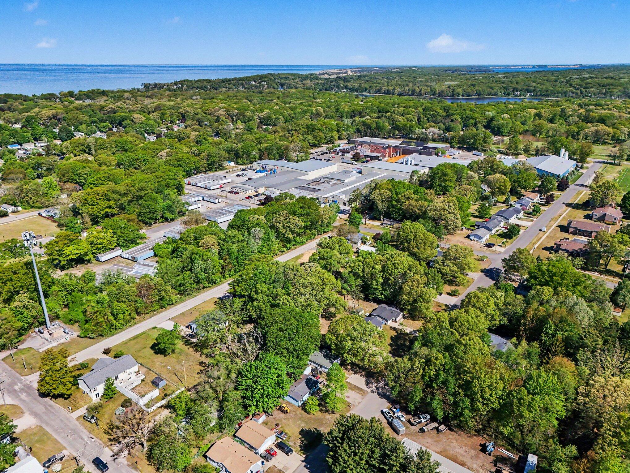 811 N Lavinia Street Ludington MI 49431