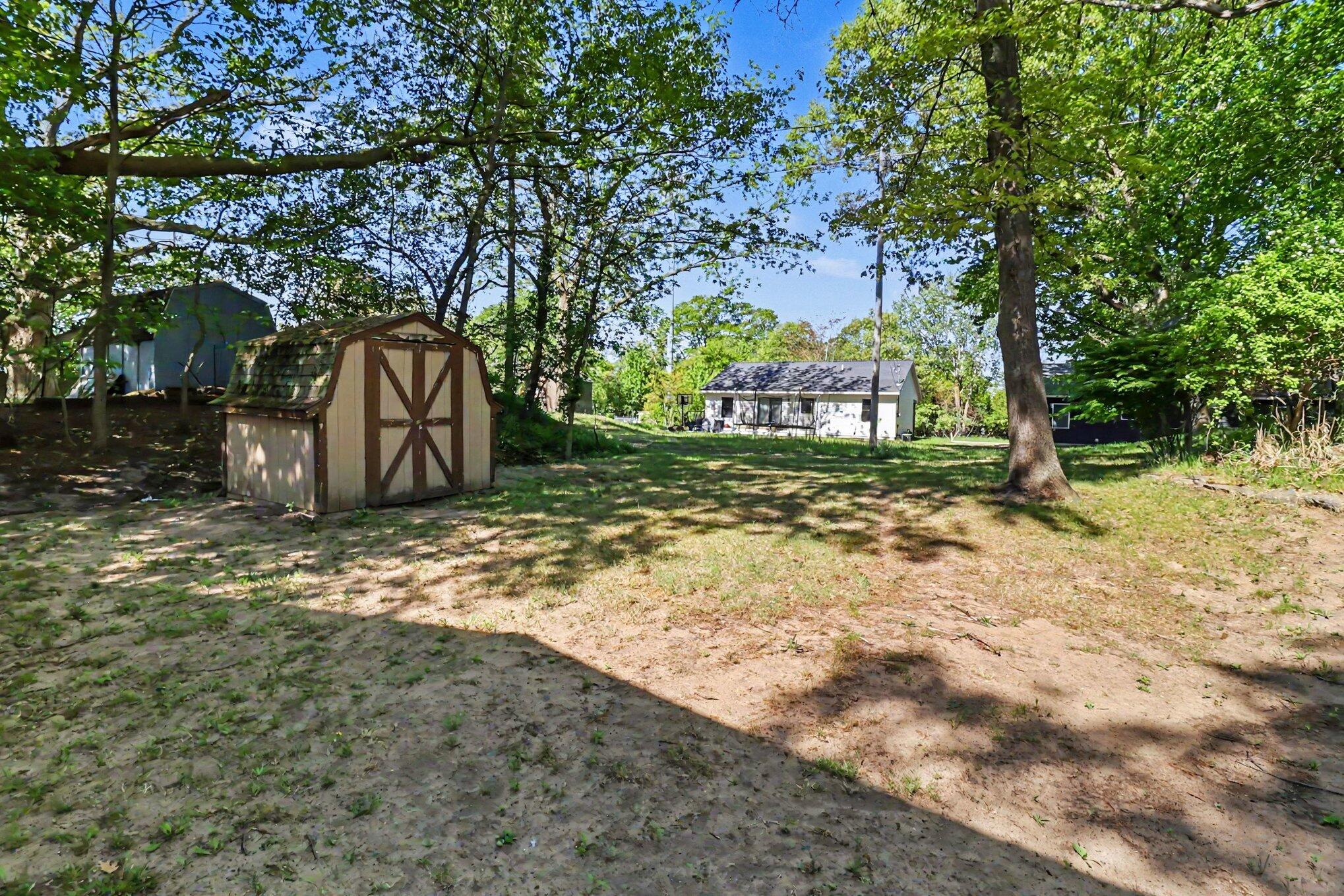 811 N Lavinia Street Ludington MI 49431