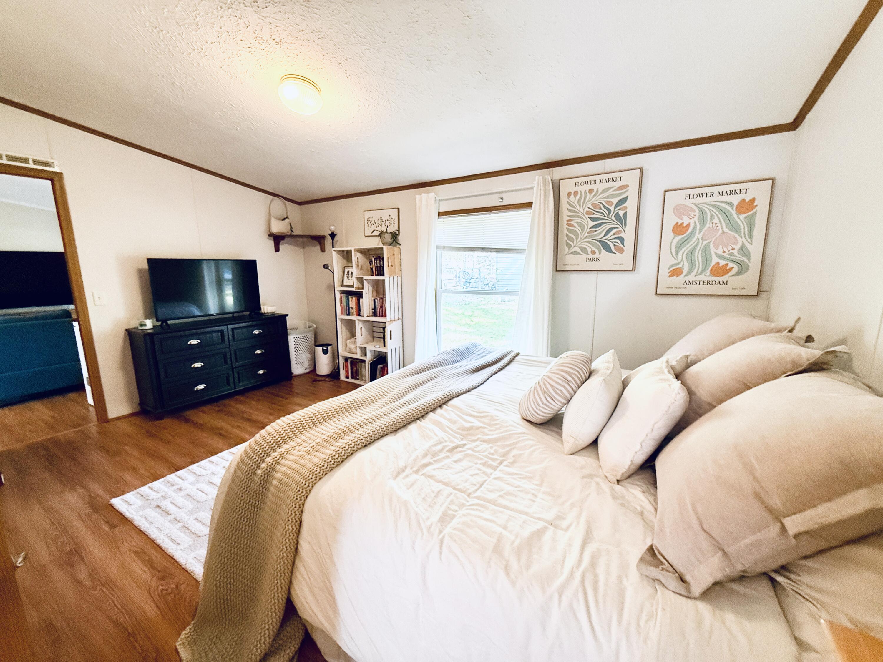 811 N Lavinia Street Ludington MI 49431