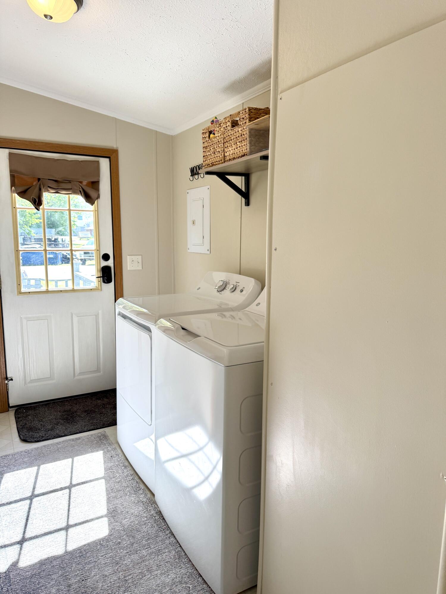 811 N Lavinia Street Ludington MI 49431