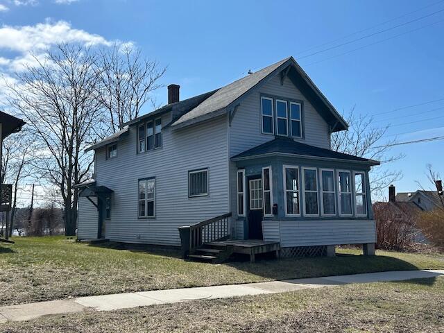 108 NW 4th Street Ludington MI 49431