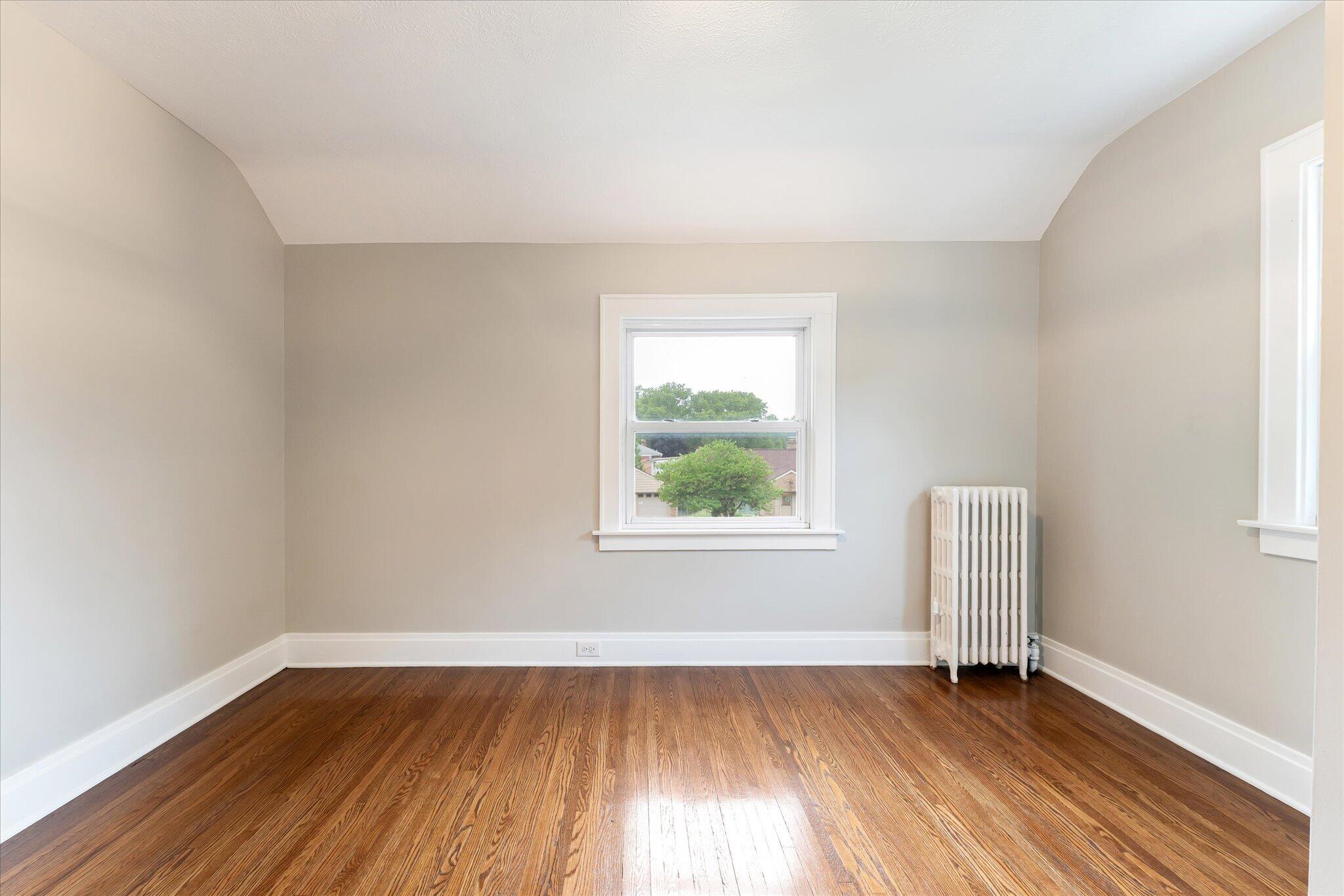 2630 Oakwood Avenue NE Grand Rapids MI 49505