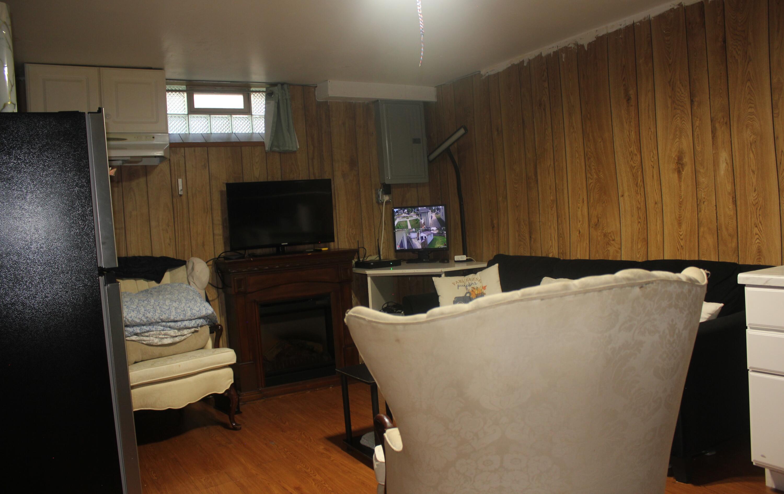 246 Maplelawn Street SW Grand Rapids MI 49548