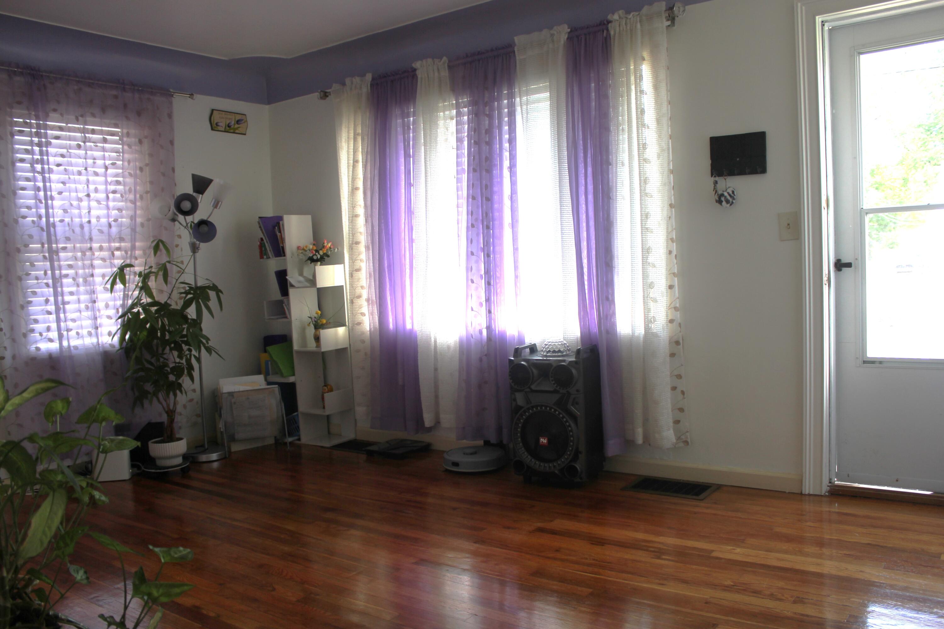 246 Maplelawn Street SW Grand Rapids MI 49548
