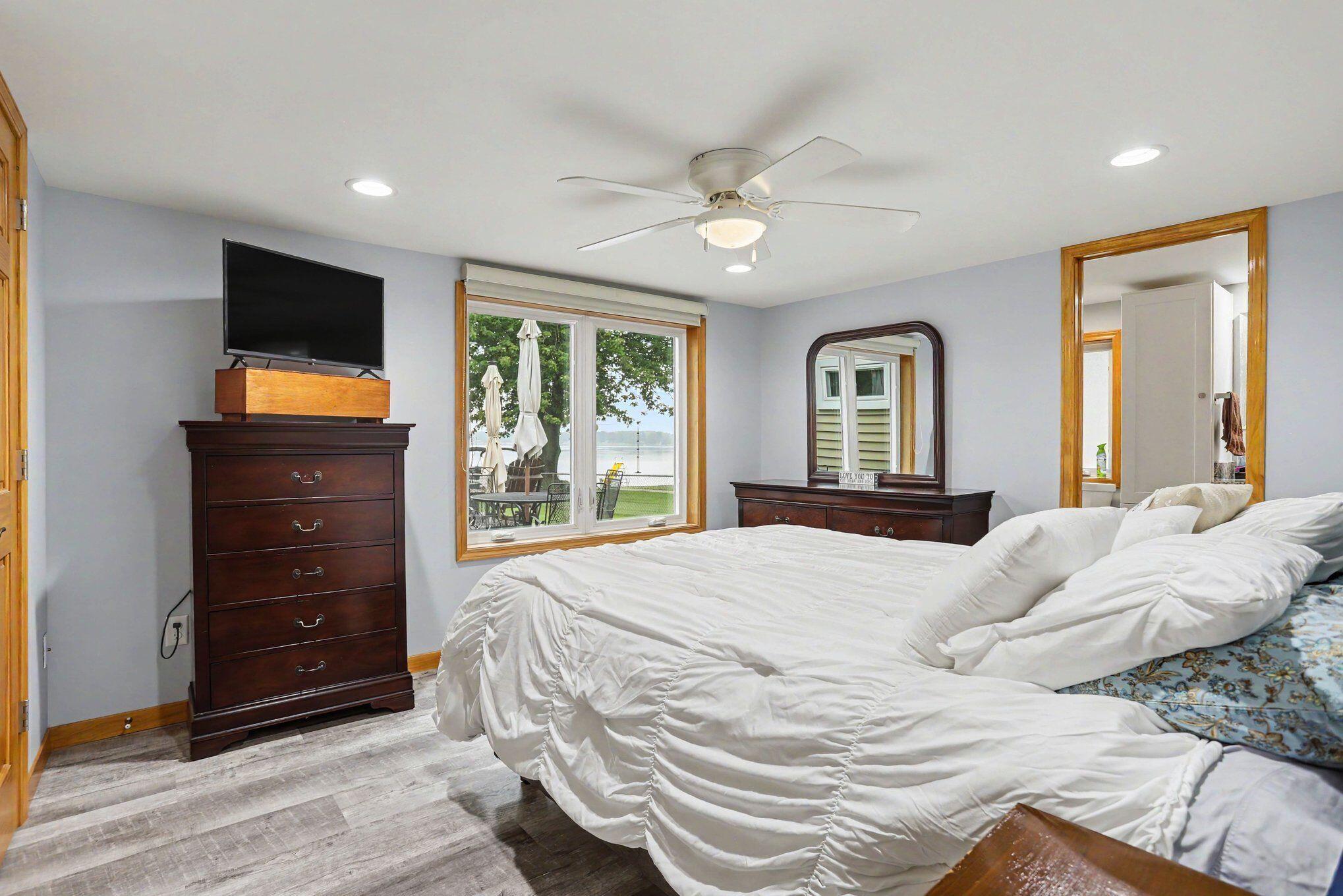 47498 84th Avenue Decatur MI 49045