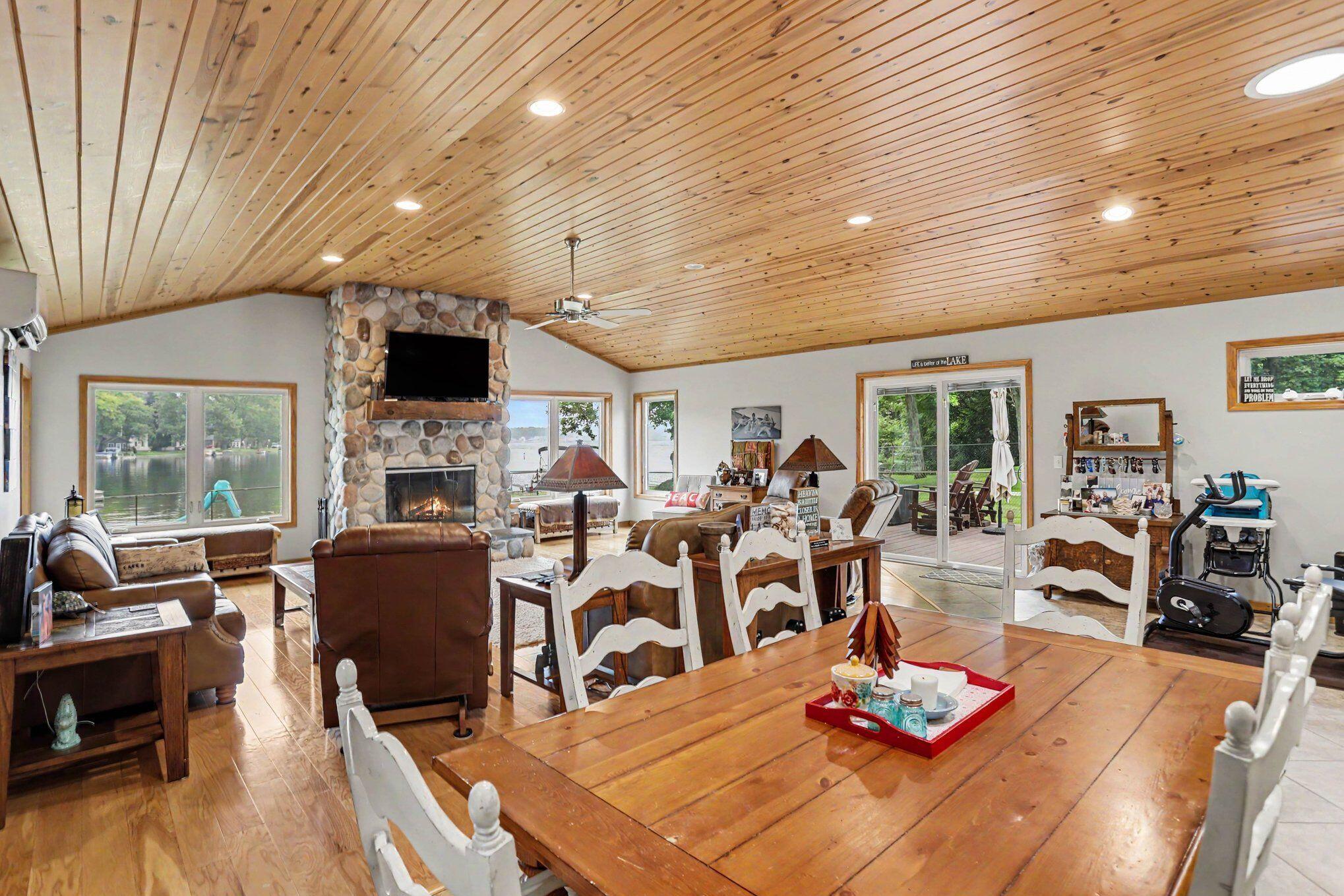47498 84th Avenue Decatur MI 49045