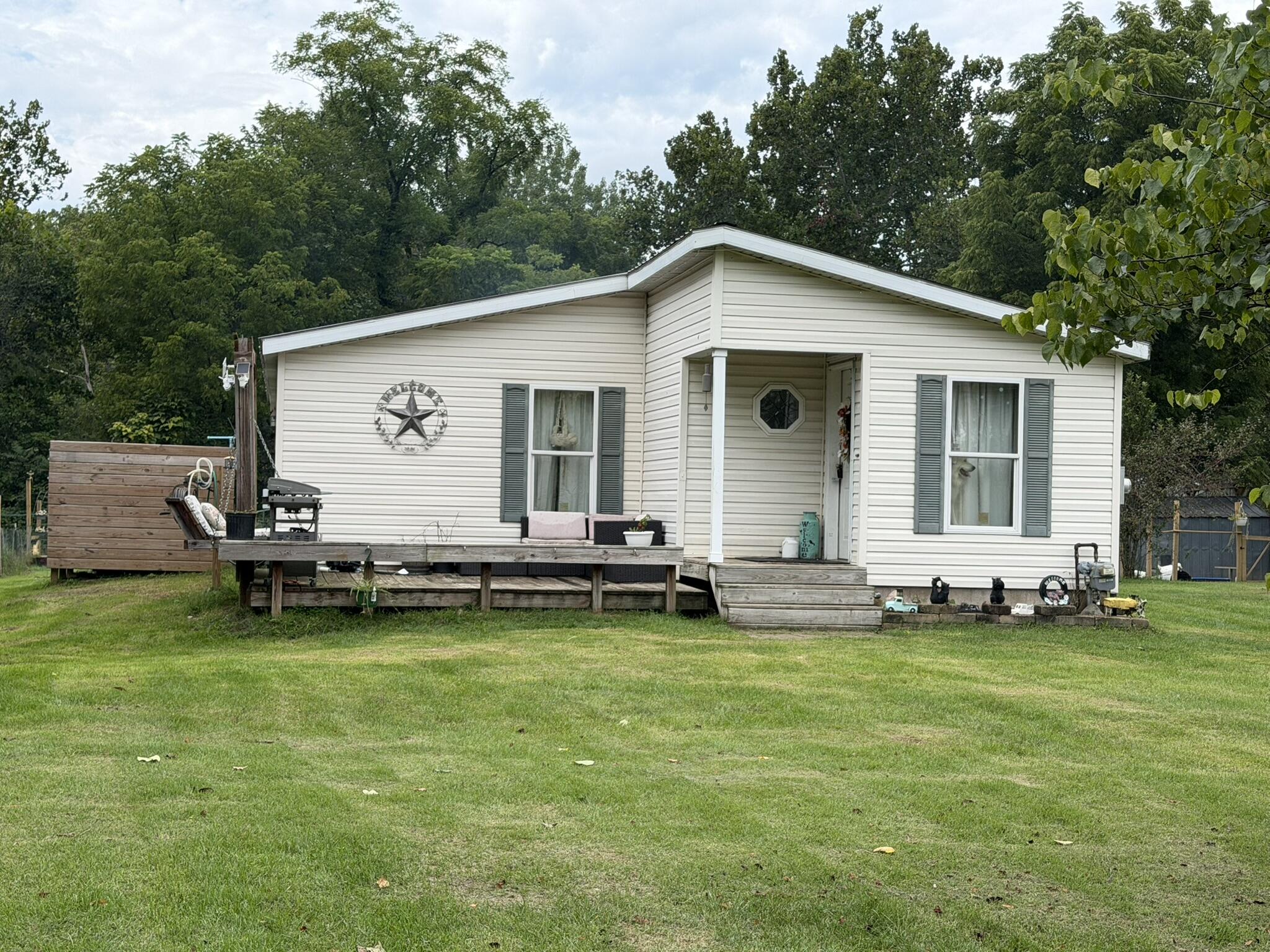 40 S Pine Street Grand Junction MI 49056