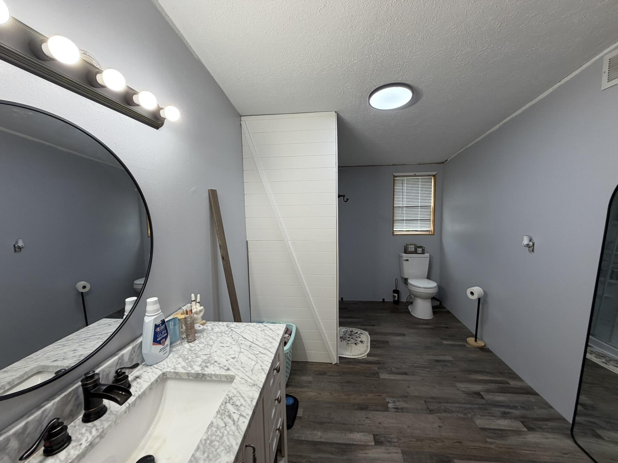40 S Pine Street Grand Junction MI 49056