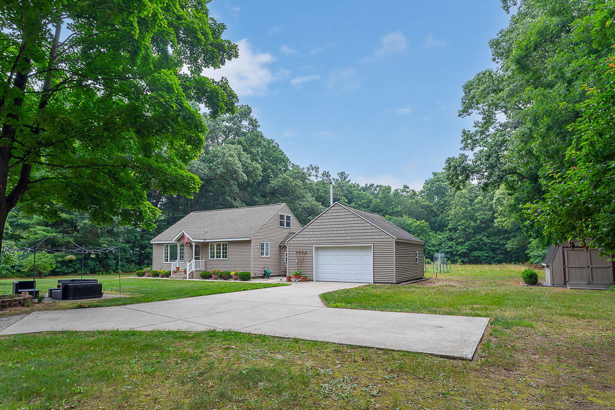 4582 Hall Road Muskegon MI 49442