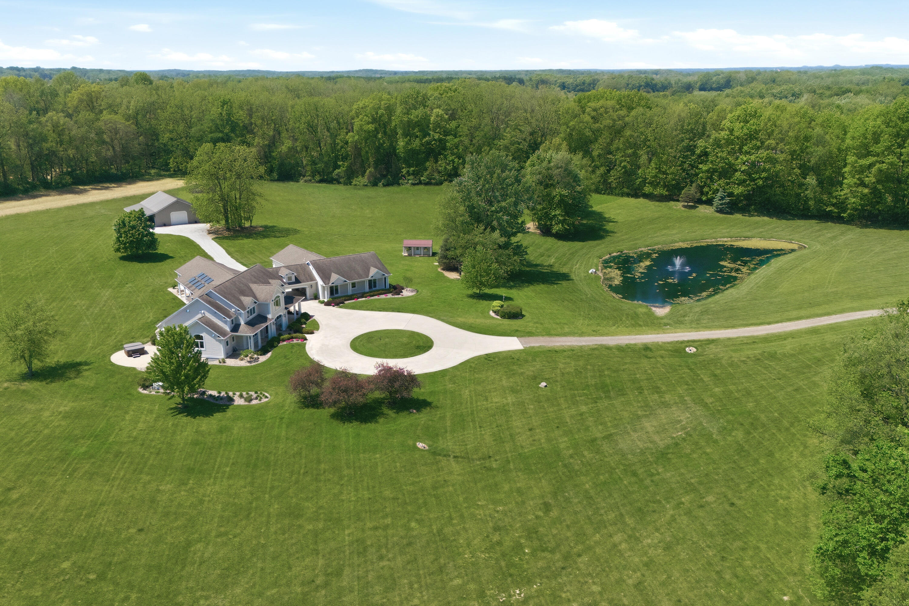 2122 Grange Road Buchanan MI 49107