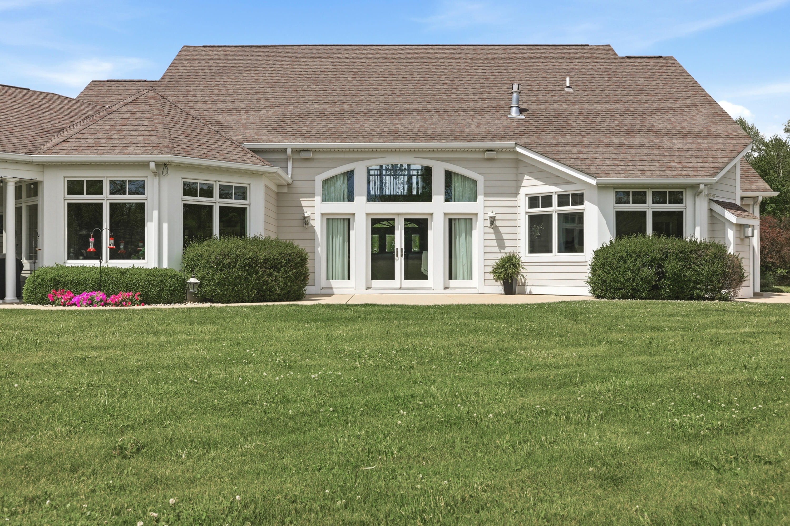 2122 Grange Road Buchanan MI 49107