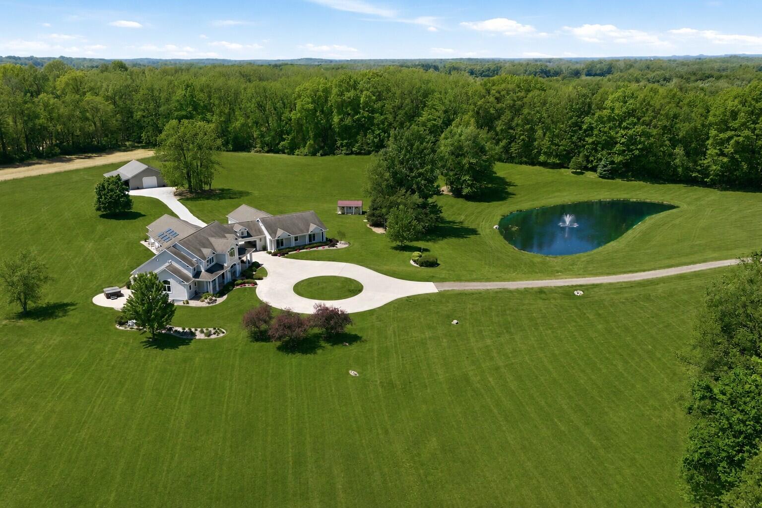 2122 Grange Road Buchanan MI 49107