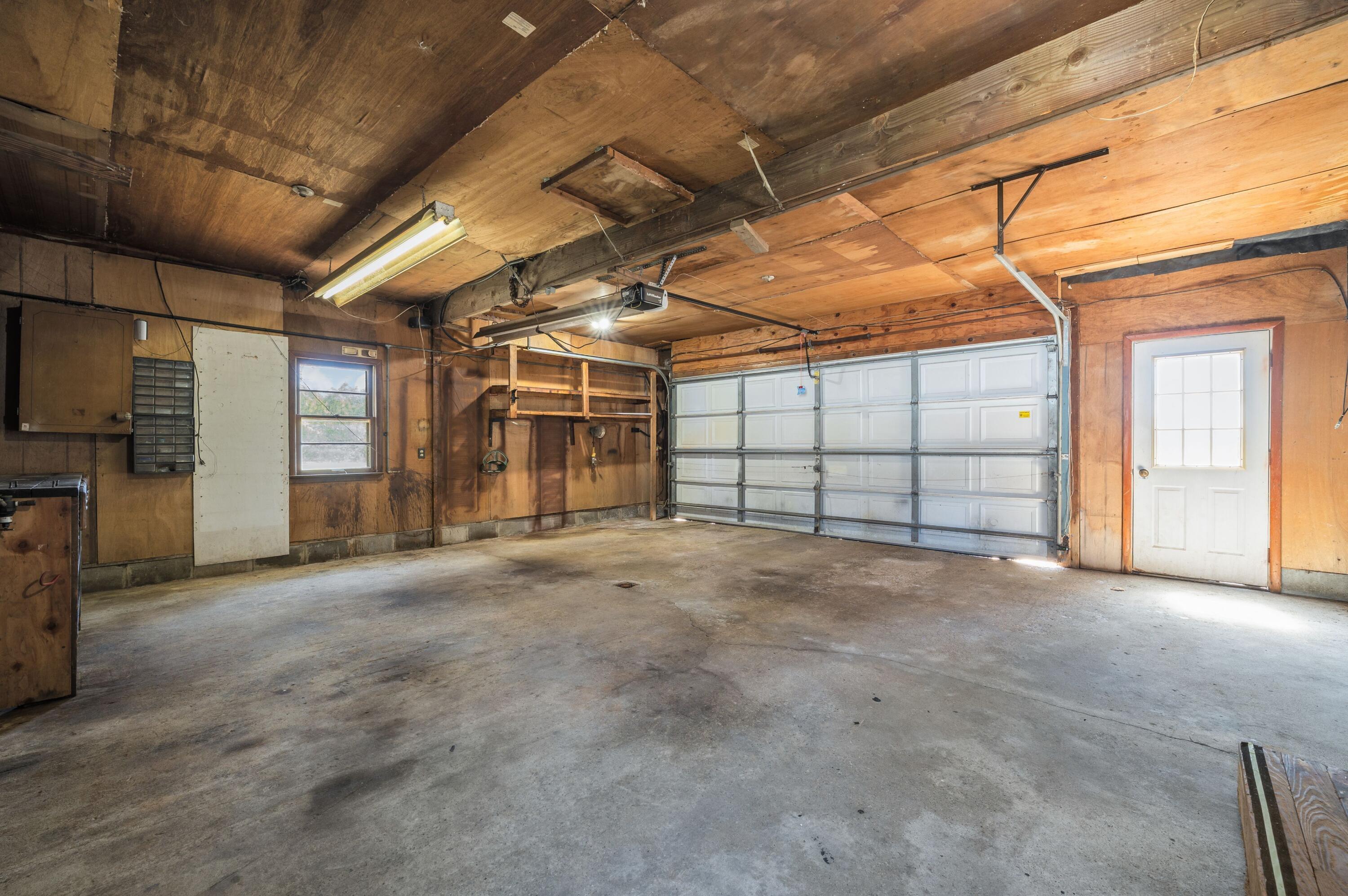 23990 Avenue C Edwardsburg MI 49112