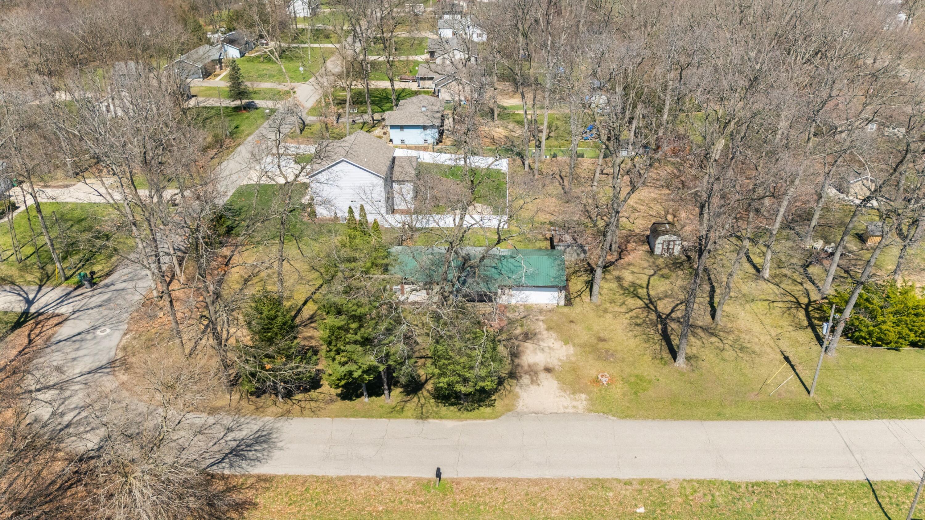 23990 Avenue C Edwardsburg MI 49112