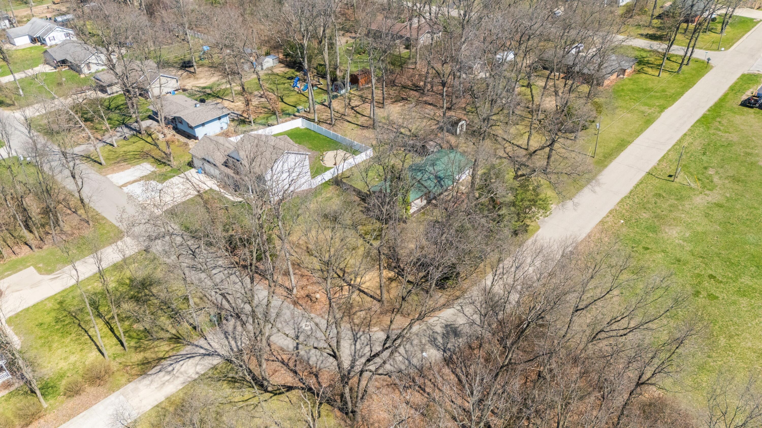23990 Avenue C Edwardsburg MI 49112