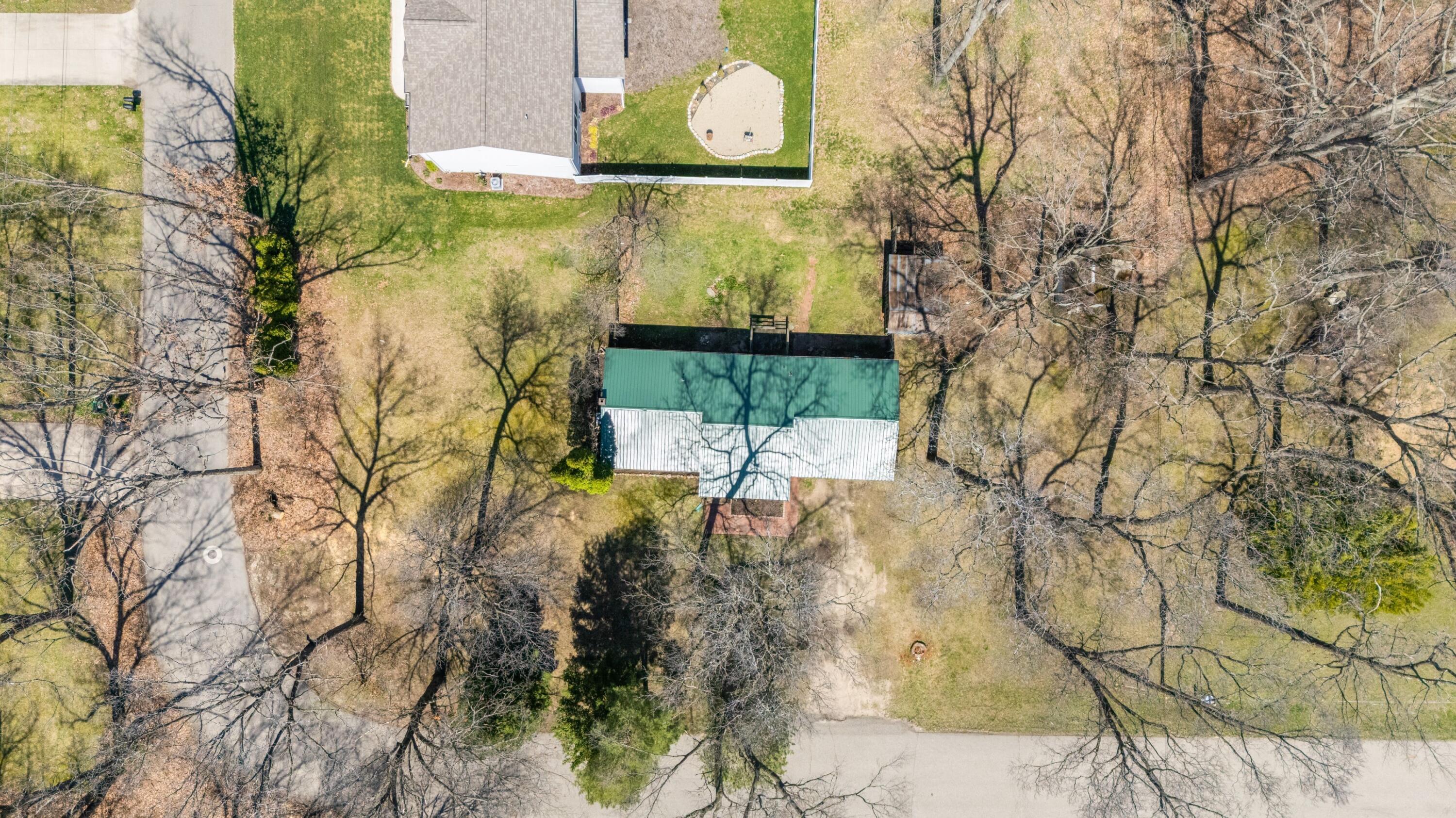 23990 Avenue C Edwardsburg MI 49112