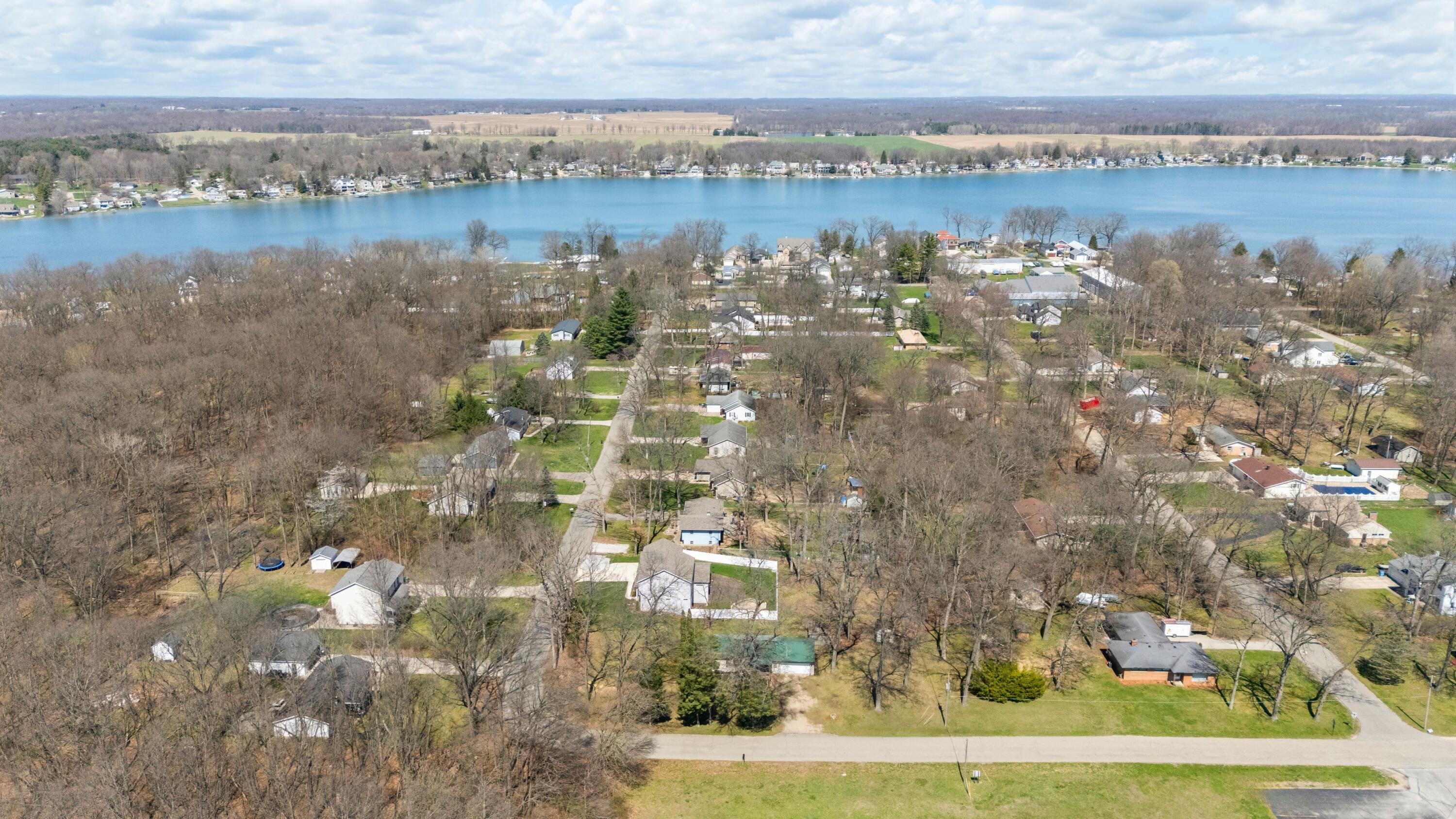 23990 Avenue C Edwardsburg MI 49112
