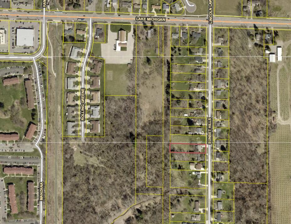 225 Sunset Hills Avenue NW Grand Rapids MI 49534