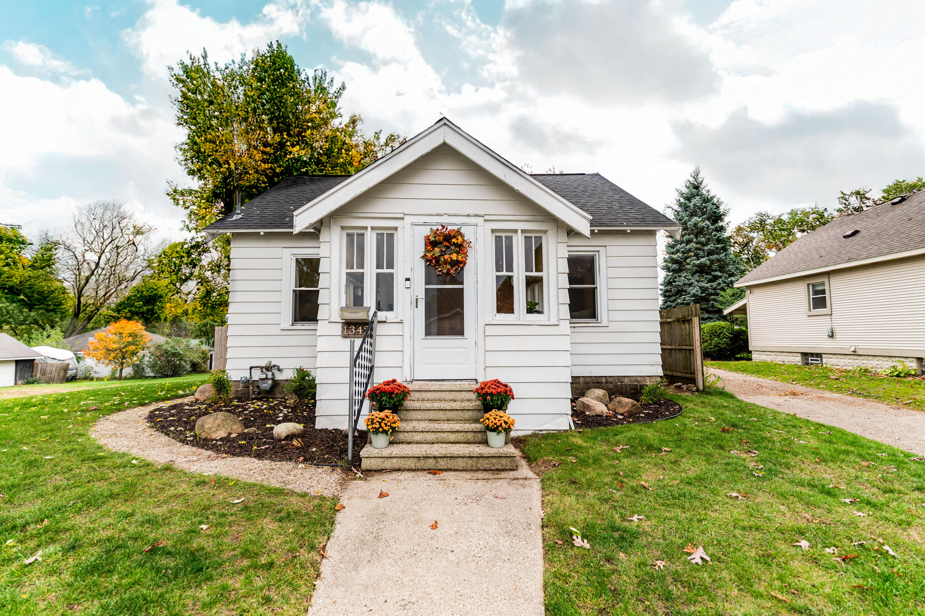 1342 Mason Street NE Grand Rapids MI 49503