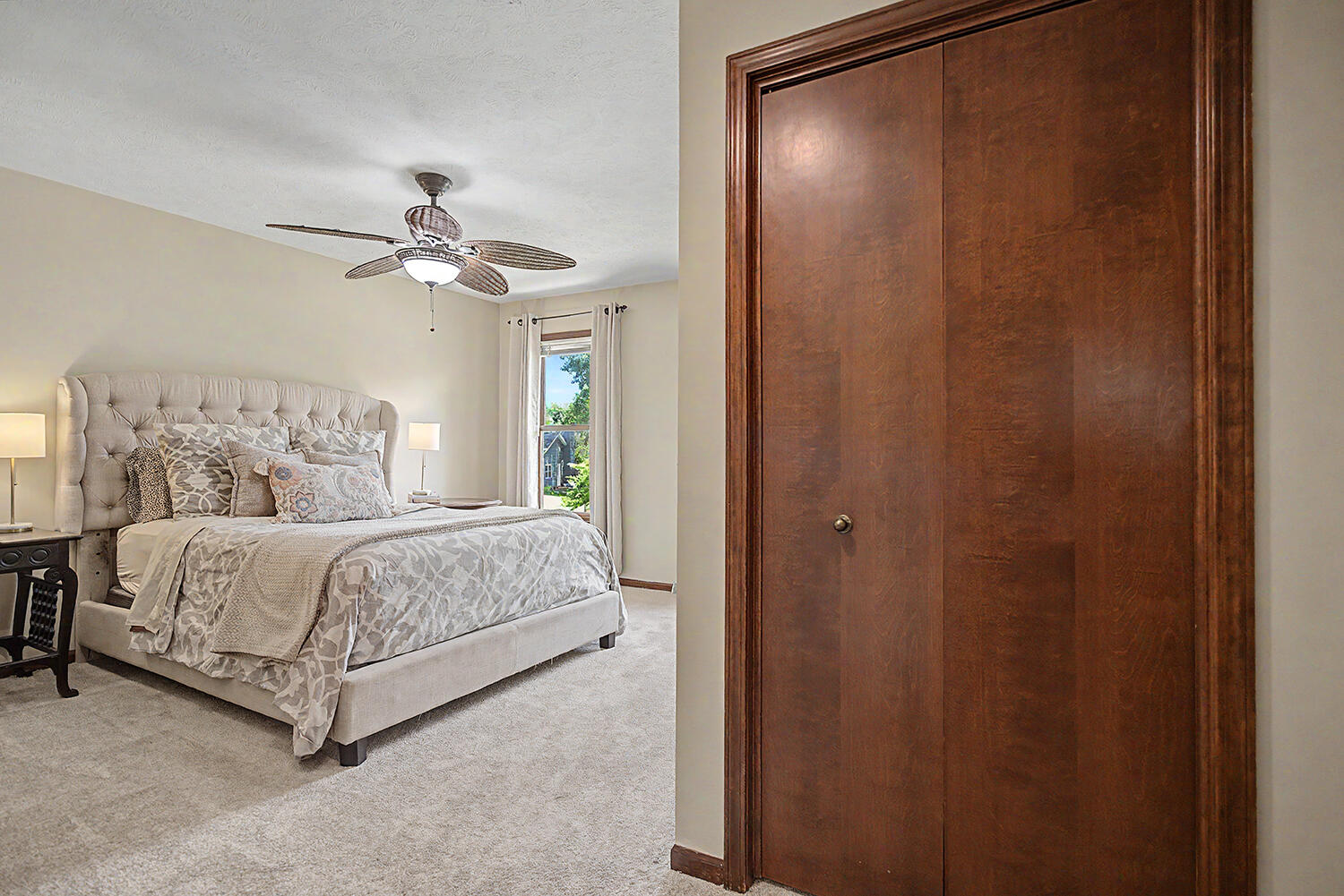 2274 Stowevalley Drive SE Grand Rapids MI 49508