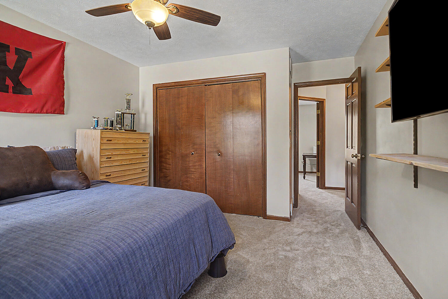 2274 Stowevalley Drive SE Grand Rapids MI 49508