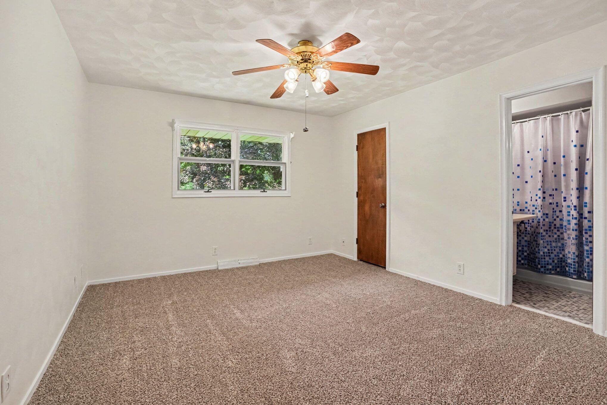 1049 Lincoln Road Allegan MI 49010