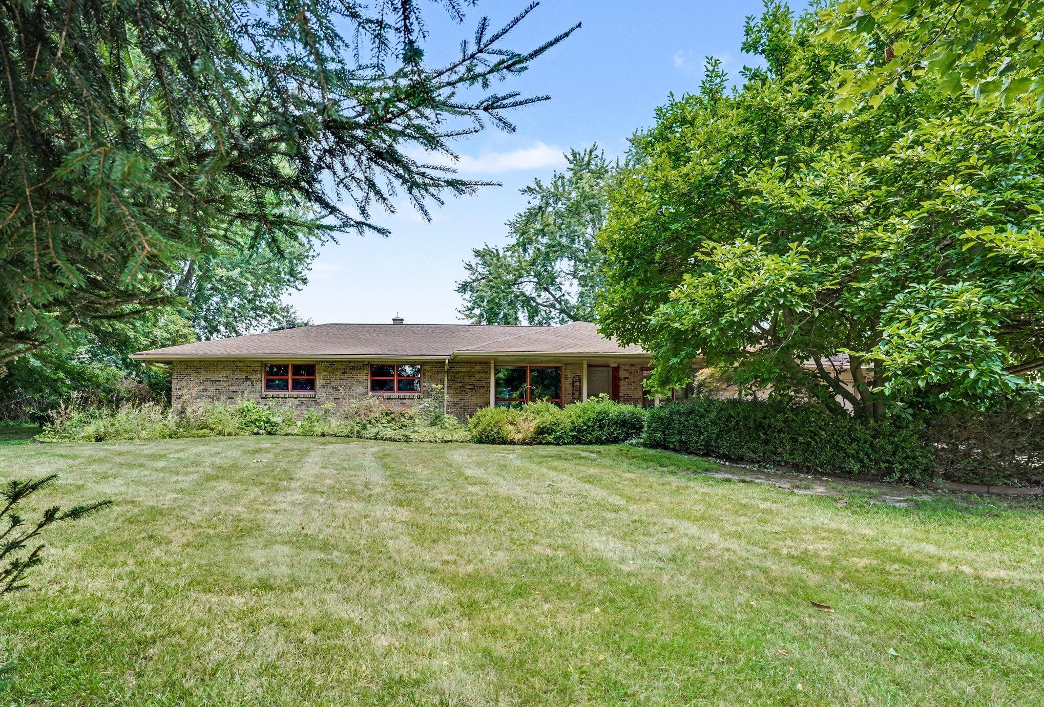 1049 Lincoln Road Allegan MI 49010