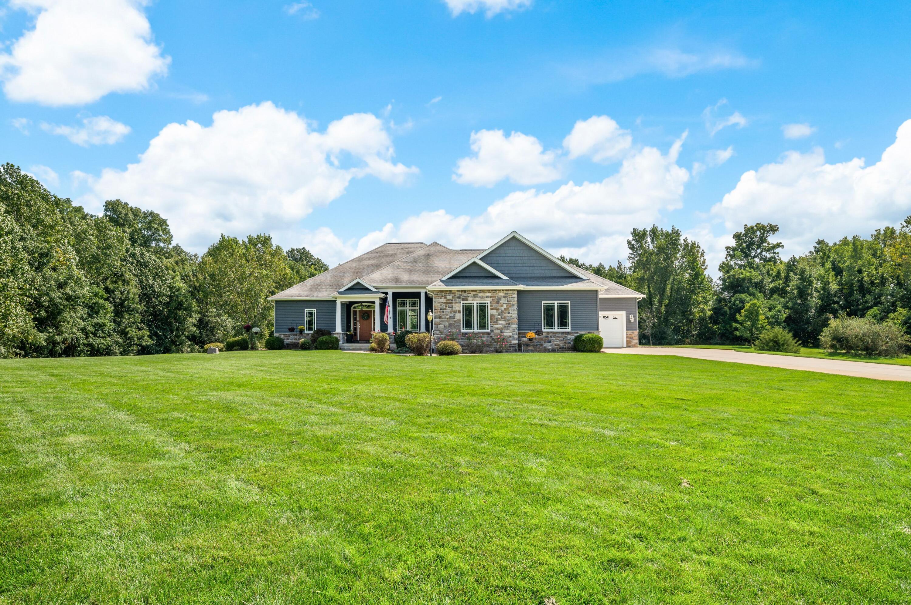 10582 Dana Drive Berrien Springs MI 49103