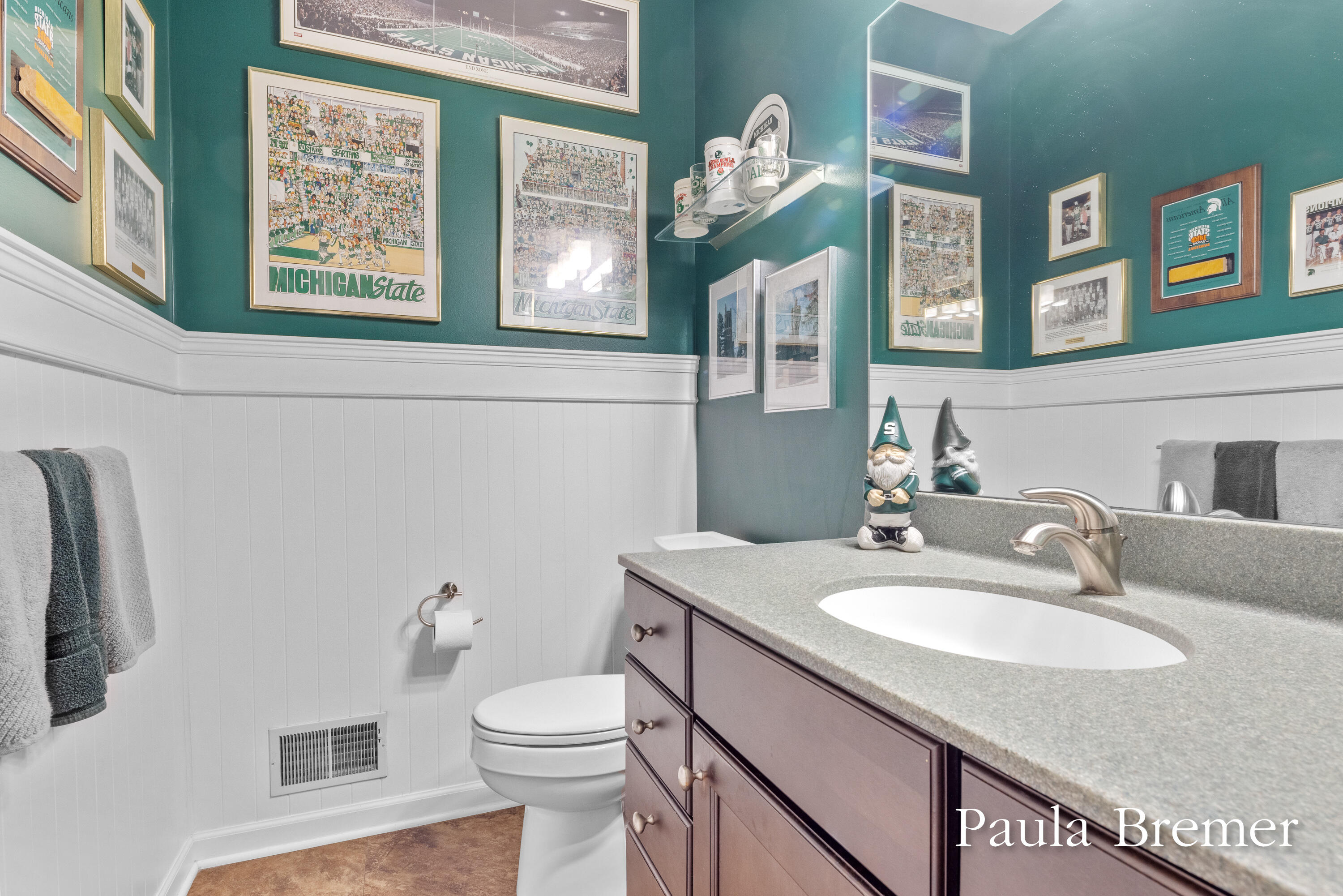 5429 Grand Valley Court NE Ada MI 49301