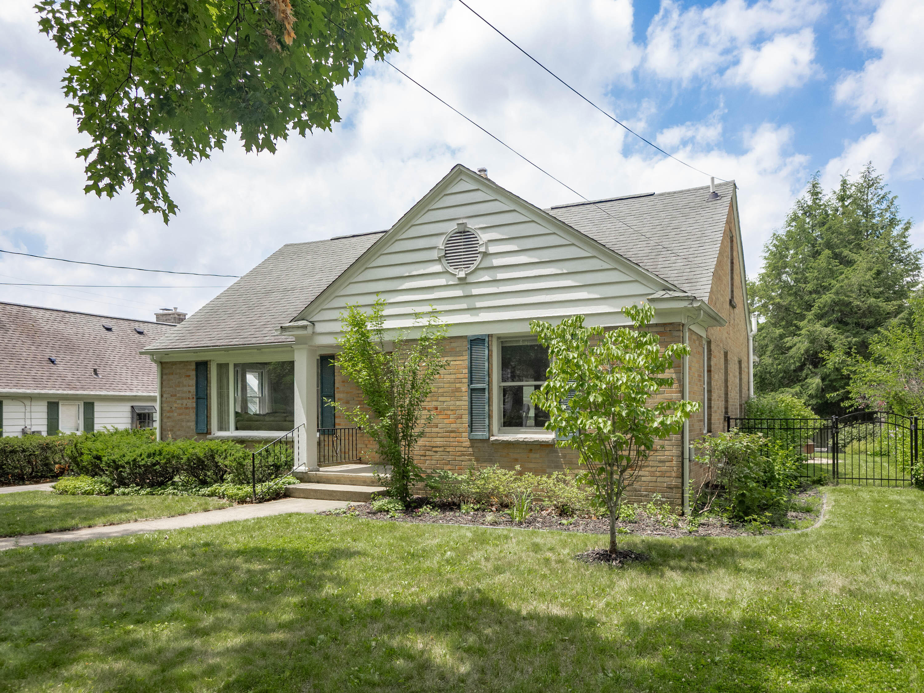 2514 Glenwood Drive Kalamazoo MI 49008