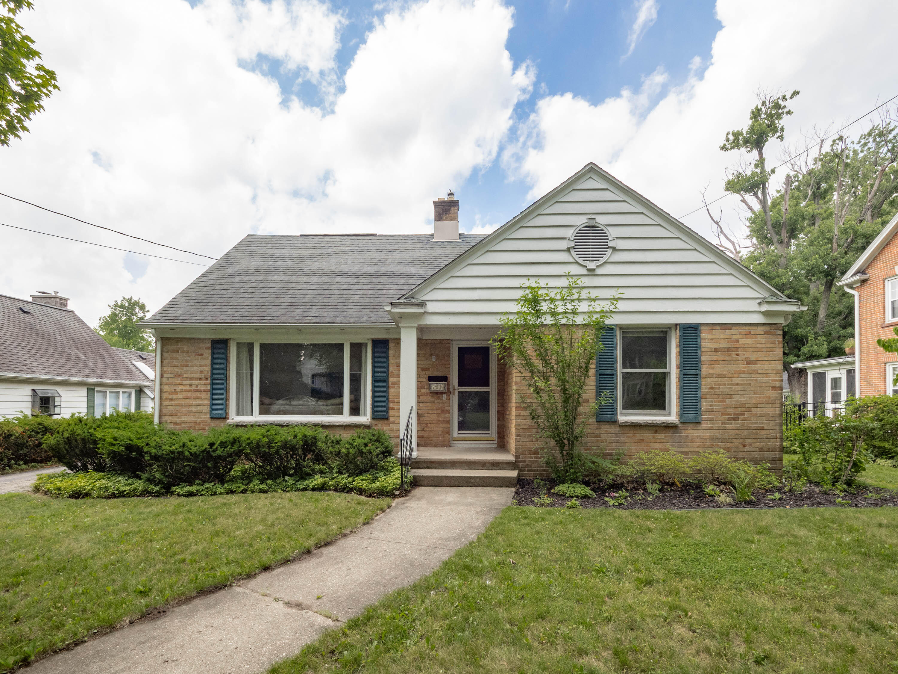2514 Glenwood Drive Kalamazoo MI 49008