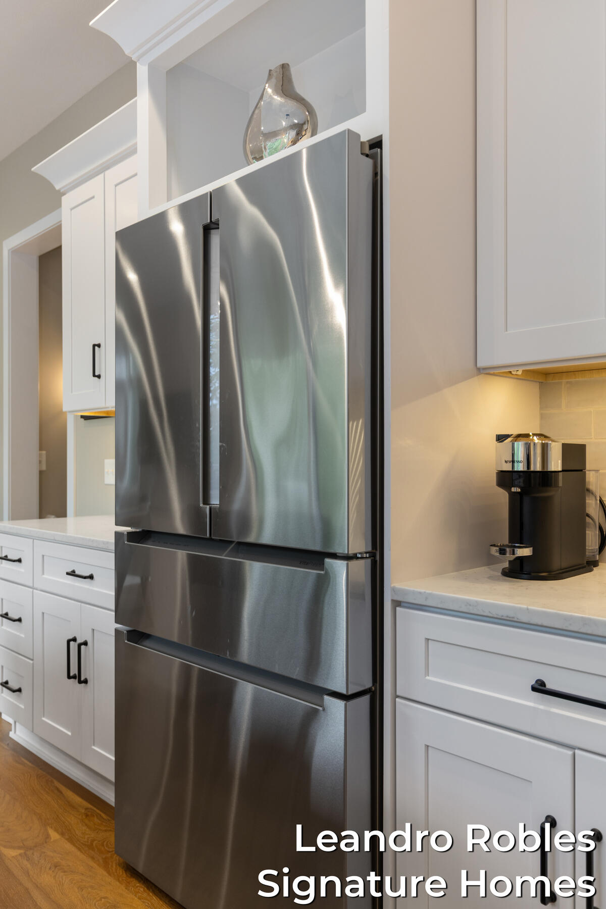 6 Fox Point Court NE Ada MI 49301