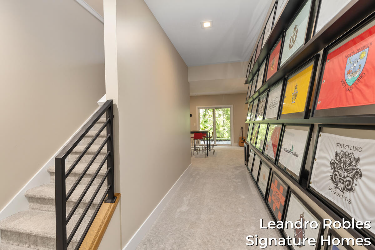 6 Fox Point Court NE Ada MI 49301