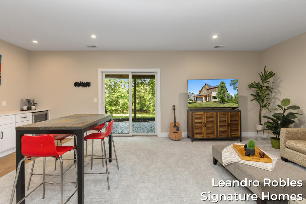 6 Fox Point Court NE Ada MI 49301
