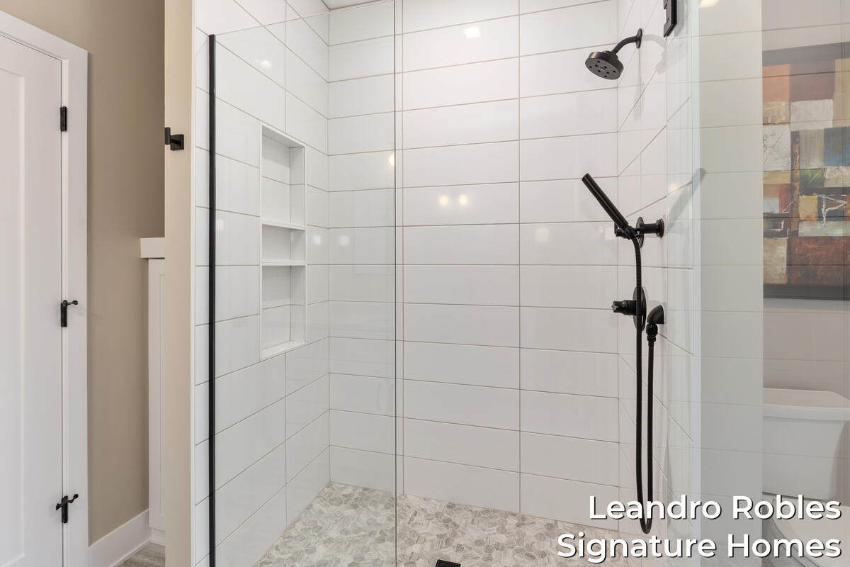 6 Fox Point Court NE Ada MI 49301