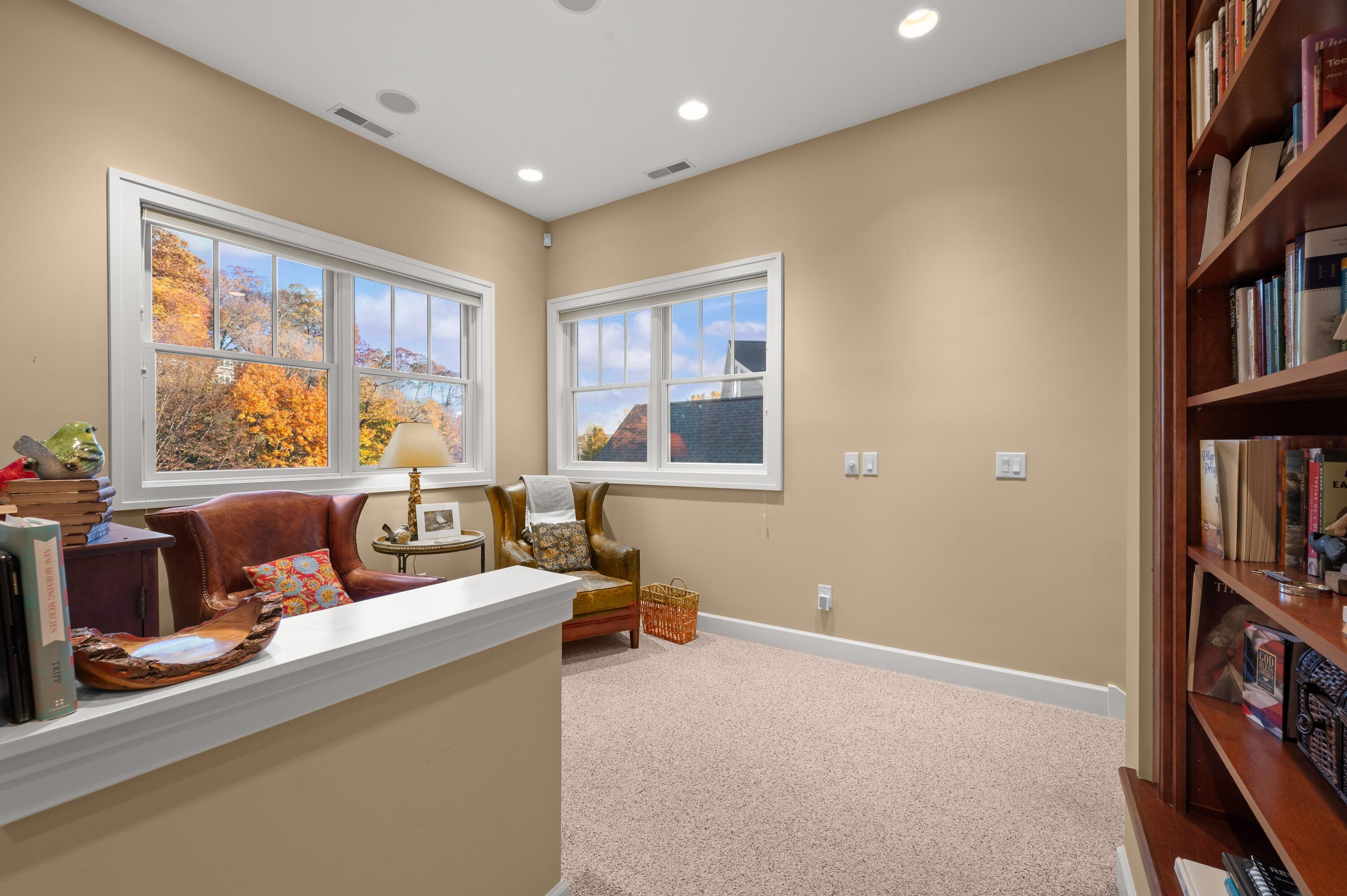 154 Grand Boulevard Benton Harbor MI 49022