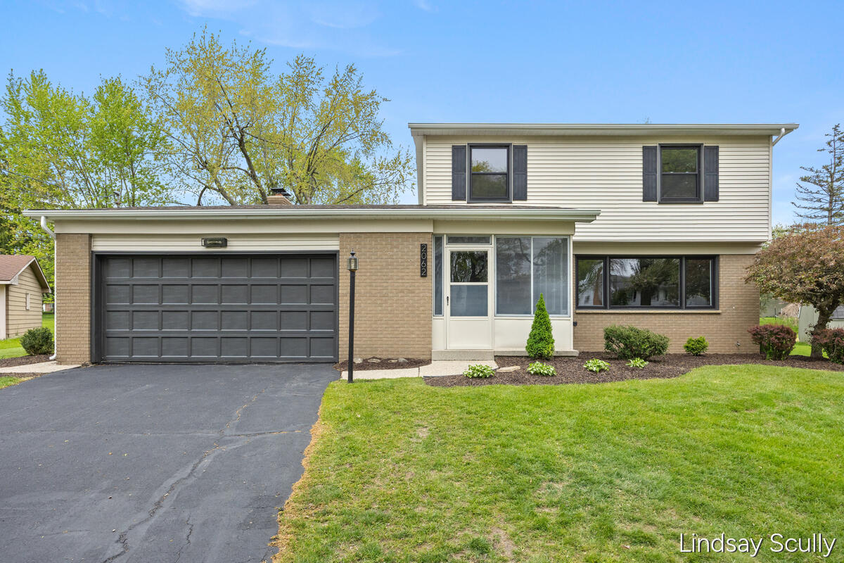 2062 Britton Court SE Grand Rapids MI 49546