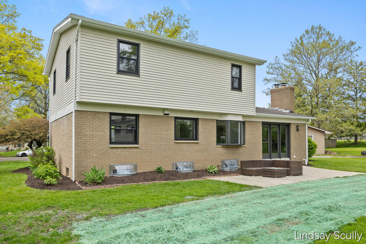 2062 Britton Court SE Grand Rapids MI 49546