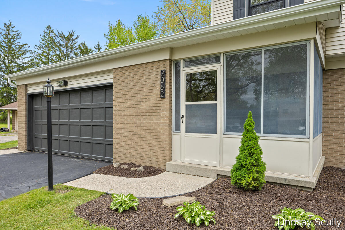 2062 Britton Court SE Grand Rapids MI 49546