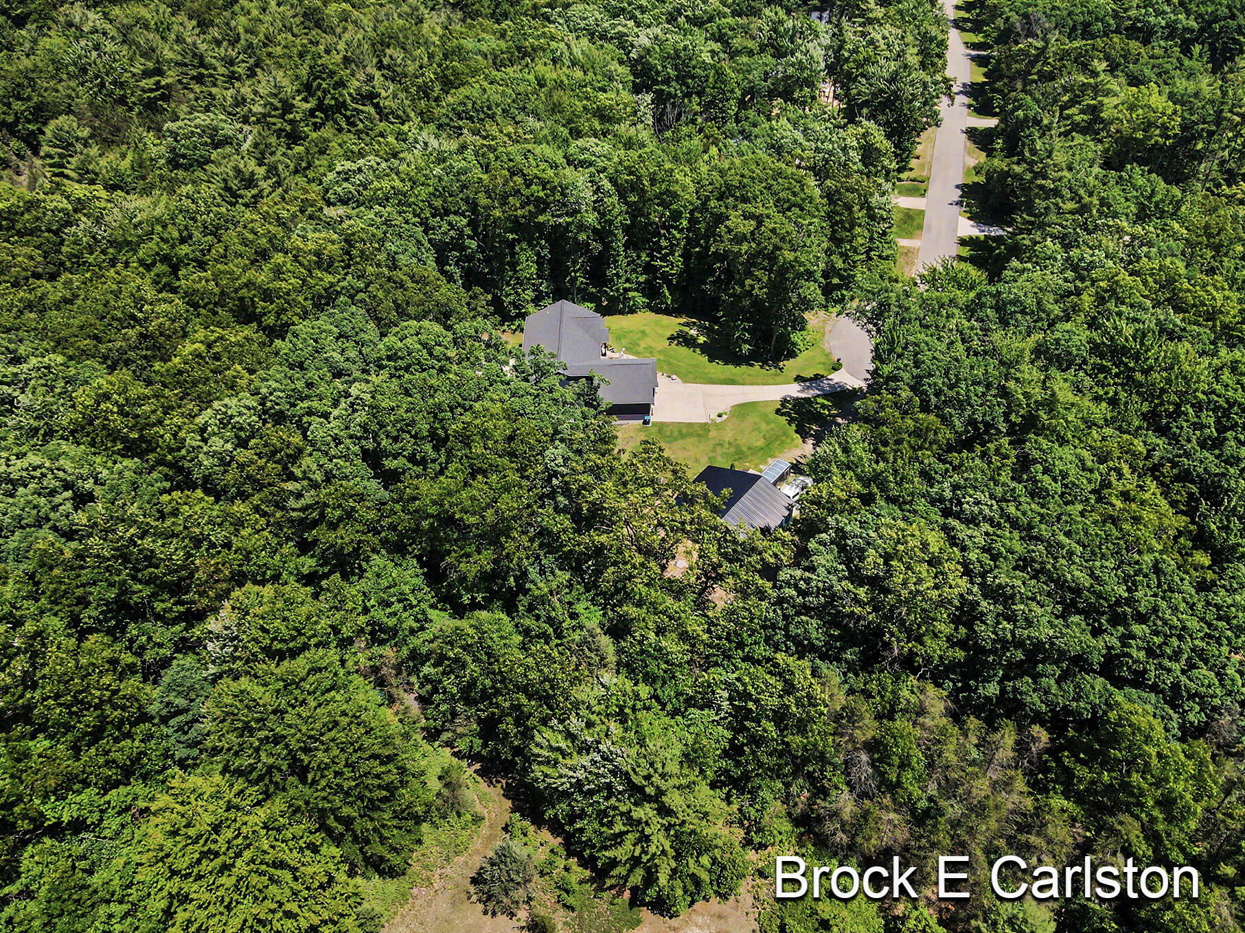 1294 Tall Tree Lane Muskegon MI 49445