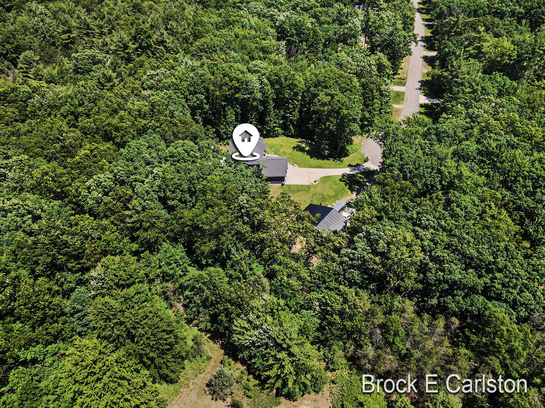 1294 Tall Tree Lane Muskegon MI 49445