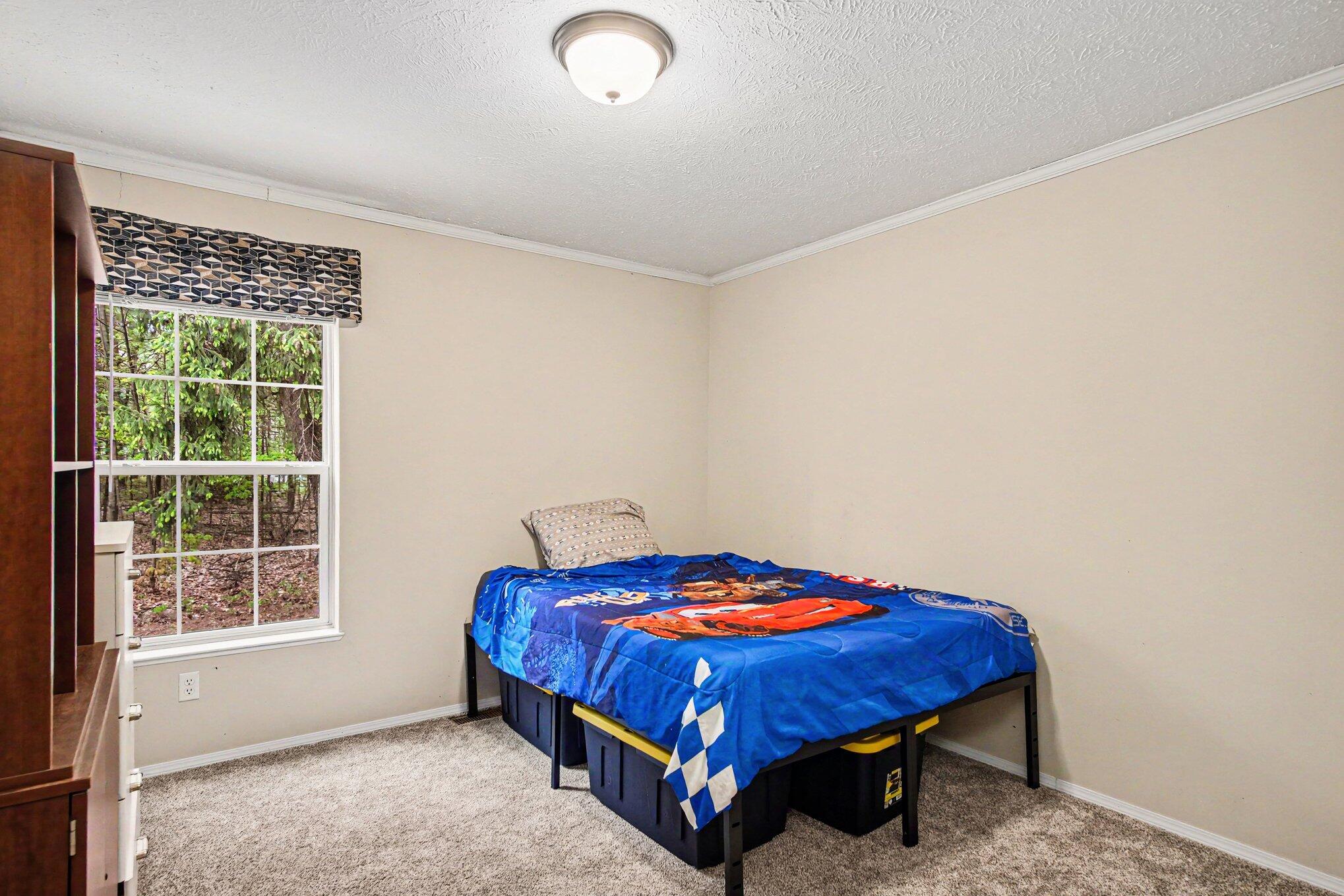 11595 13 Mile Road NE Rockford MI 49341